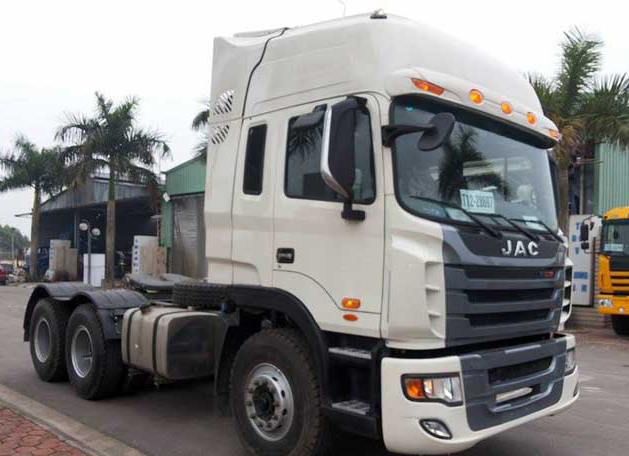 xe-dau-keo-jac-2cau-420hp-cabin-gallop-h4