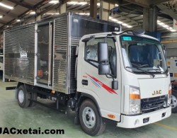 xe-tai-jac-1t9-n200s-thung-kin-inox-mau-trang1