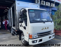 xe-tải-jac-h250-e5-tải-2t4-thung-kín